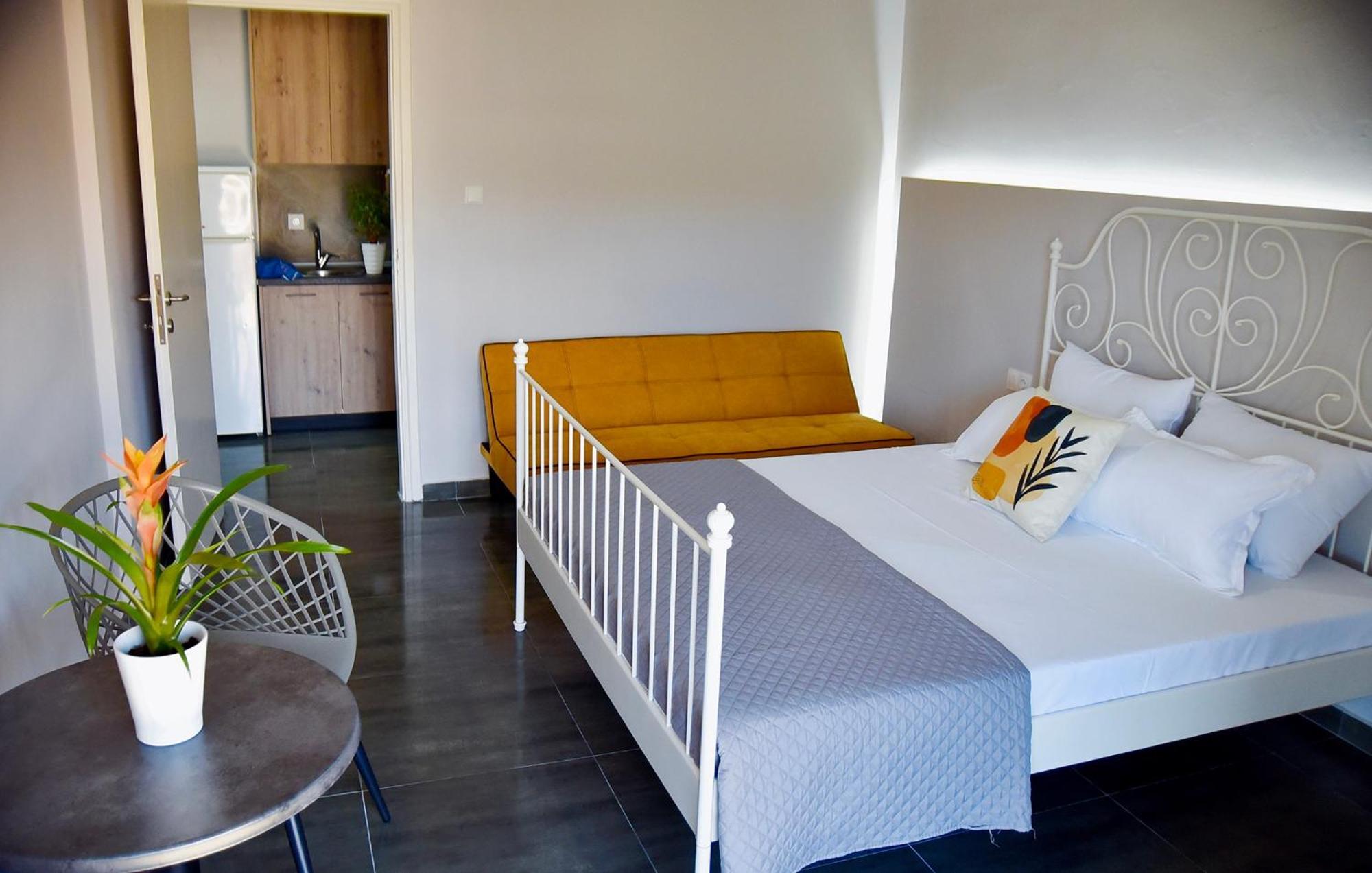 Room Nine 9 Beachfront Apartments Nea Kallikrateia Exterior foto