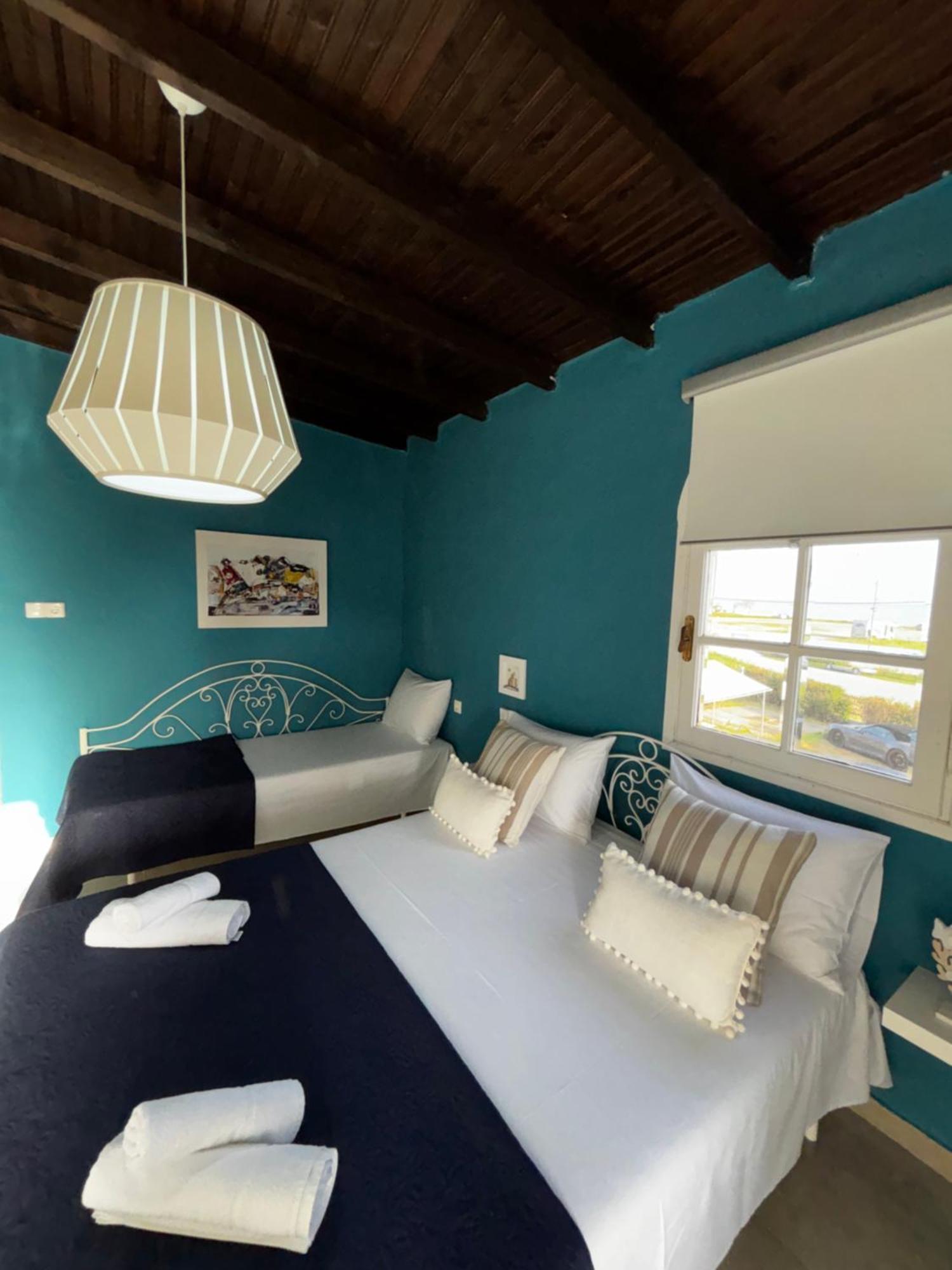 Room Nine 9 Beachfront Apartments Nea Kallikrateia Exterior foto
